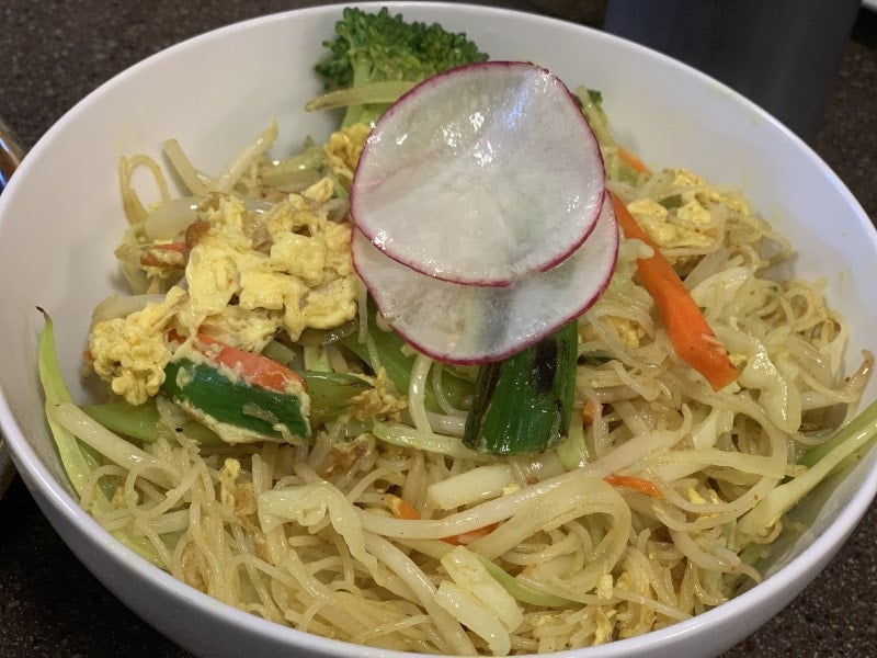 Singapore Noodles (gluten free) 星 米 Lin Jia Asian Kitchen